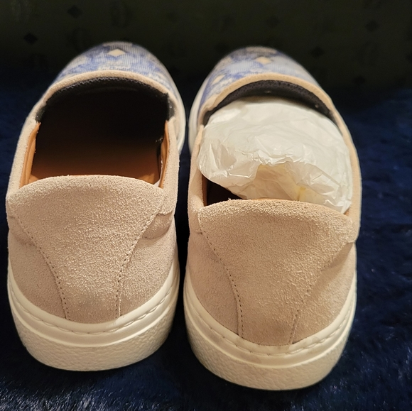 MCM womens logo print shoe - Picture 4 of 4